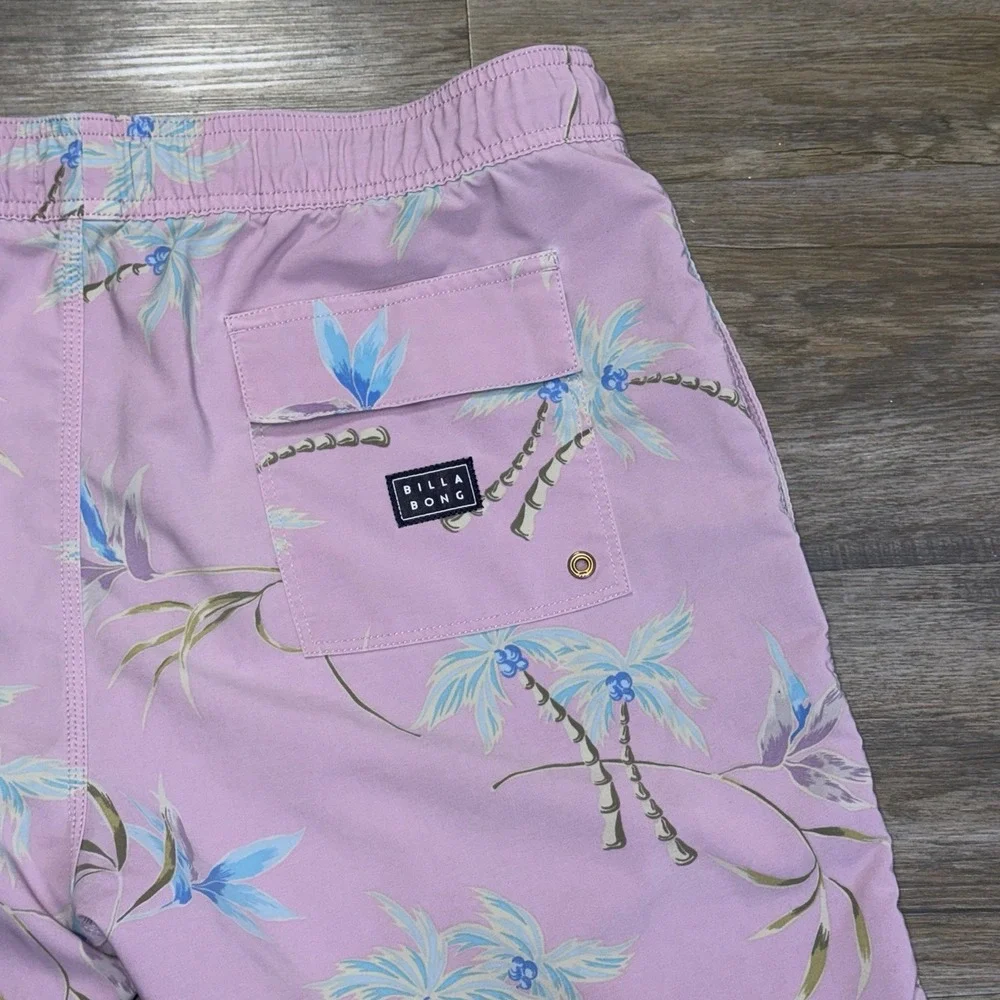 Billabong Sundays Layback Swim Trunks Mens XL All-Over Tropical Palm Tree Print